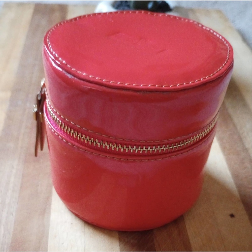 Henri Bendel Travel Jewelry Case Zip 2 Layers